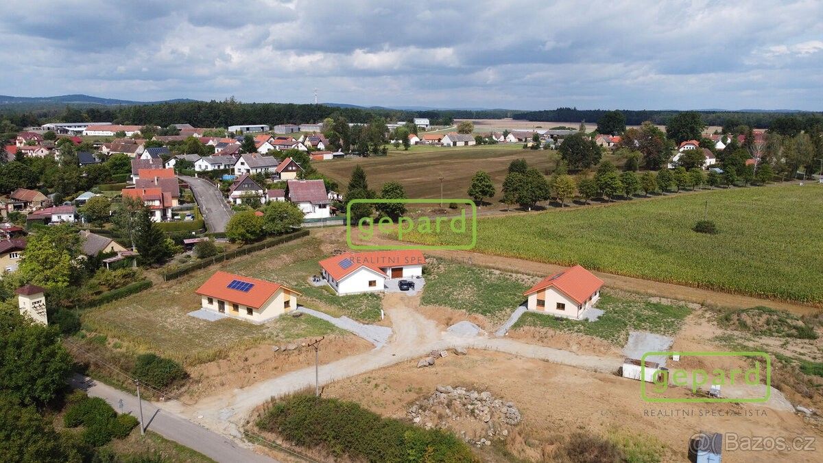 Pozemky pro bydlení, Ostrovec, 398 33