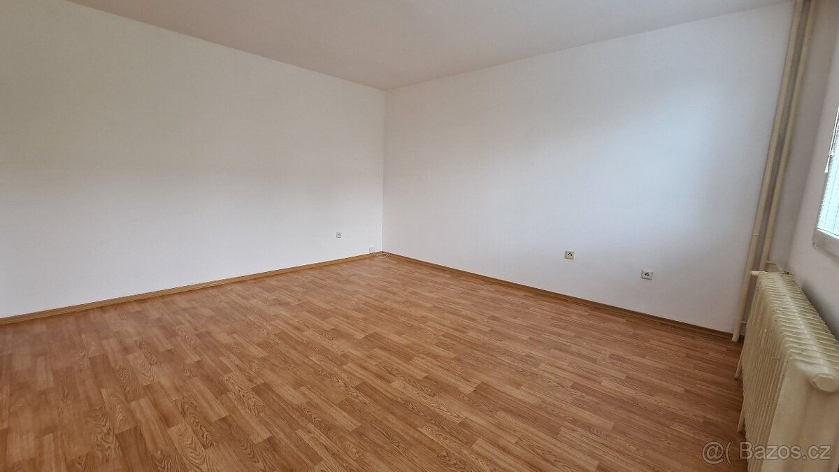 Byty, Pardubice, 530 09