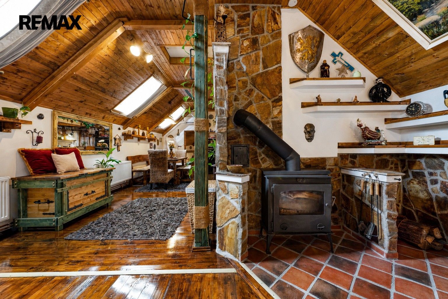 Rodinný dům · 200 m² · Všechlapy - 3