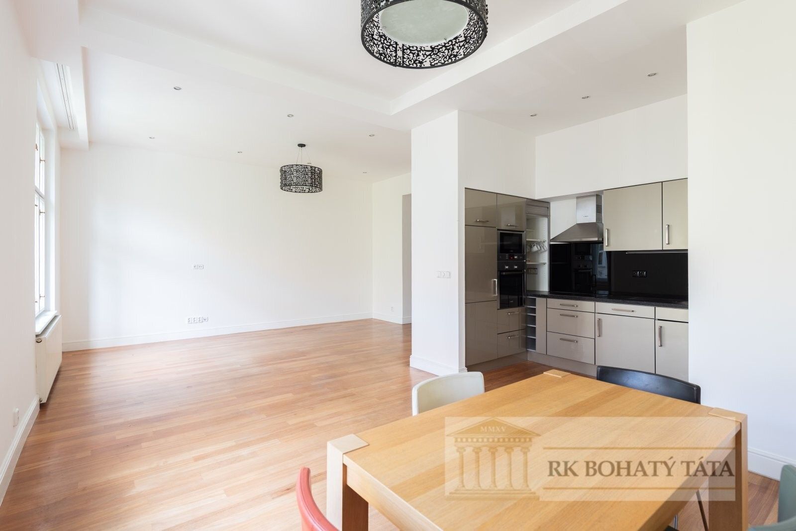 Pronájem byt 3+kk - Urxova, Praha, 100 m² - 5