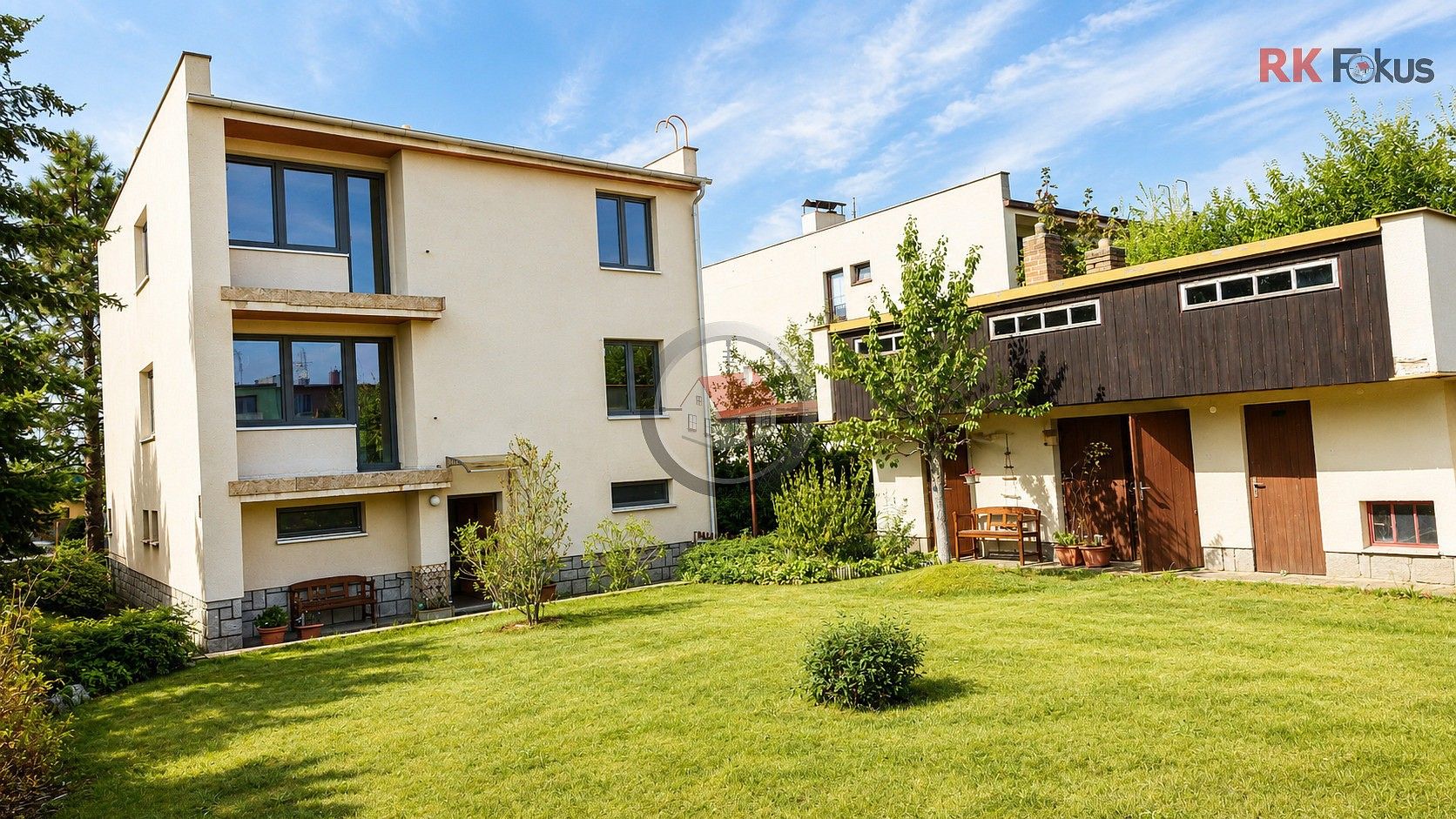 Rodinné domy, Hrotovice, okres Třebíč, Kraj Vysočina, 300 m² - 2