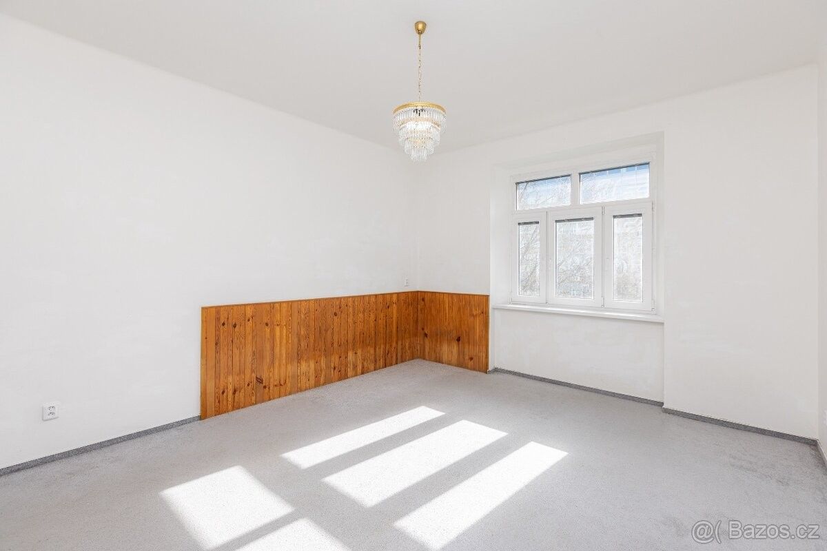 Prodej byt 3+1 - Praha, 140 00, 71 m²