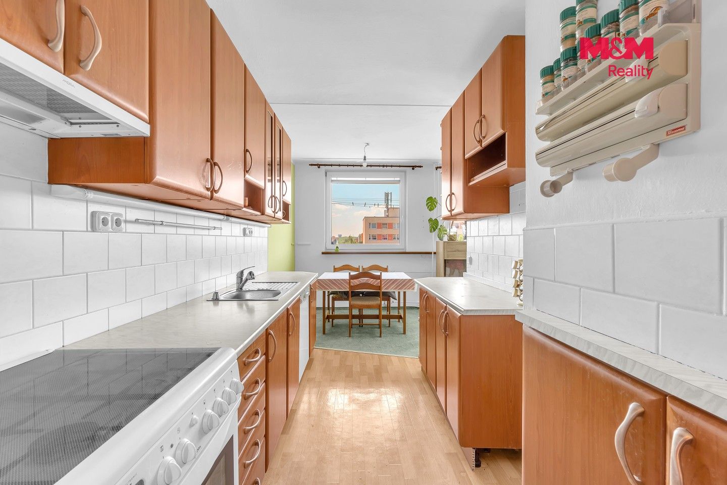 Byt 3+1 · 71 m² · Španielova, Praha - 3