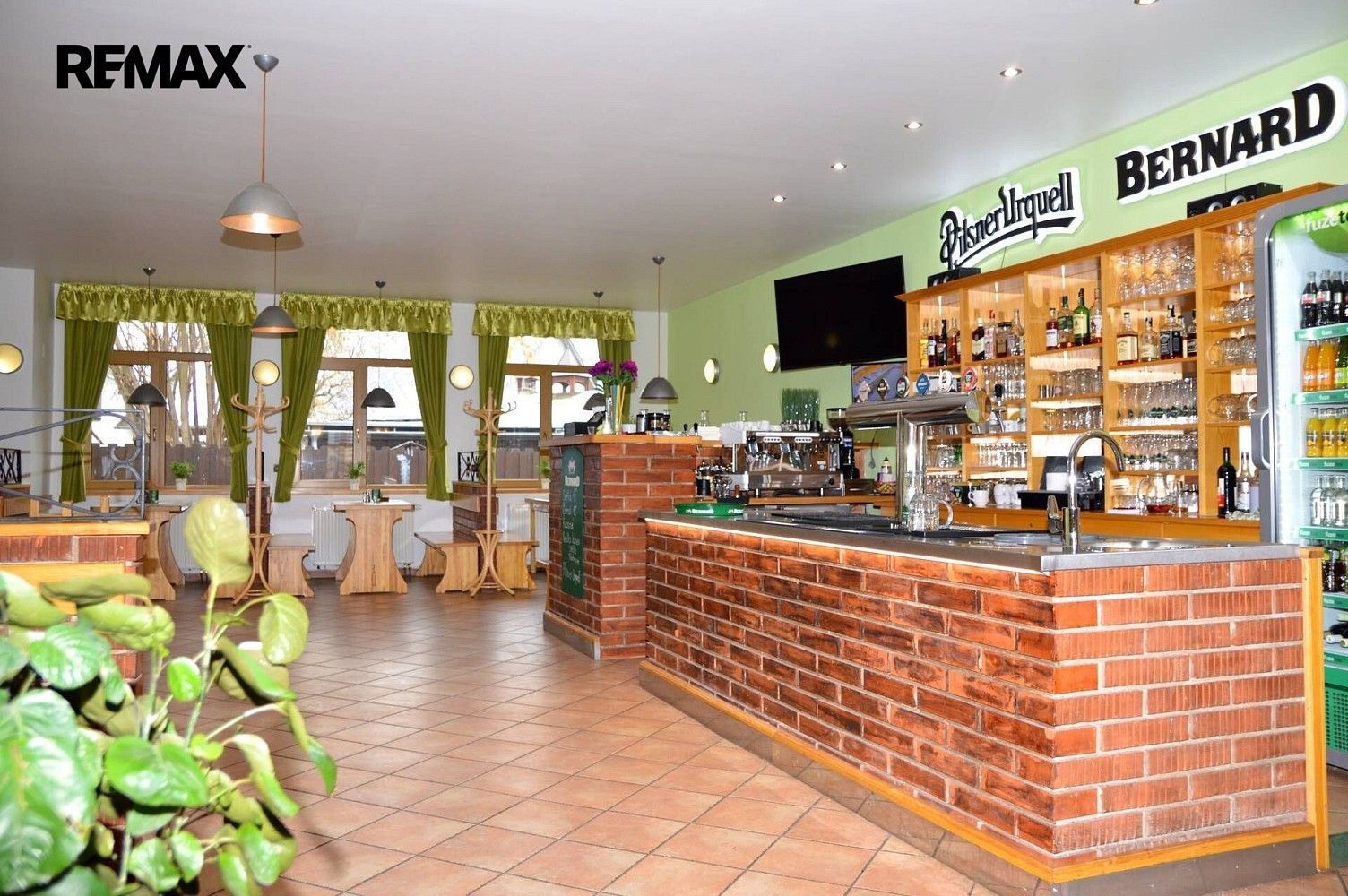 Prodej ubytovací zařízení - Zdíkov, okres Prachatice, Jihočeský kraj, 1 600 m² - 5