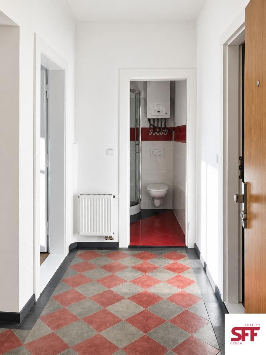Byt 2+kk · 43 m² · Saratovská, Praha - 4
