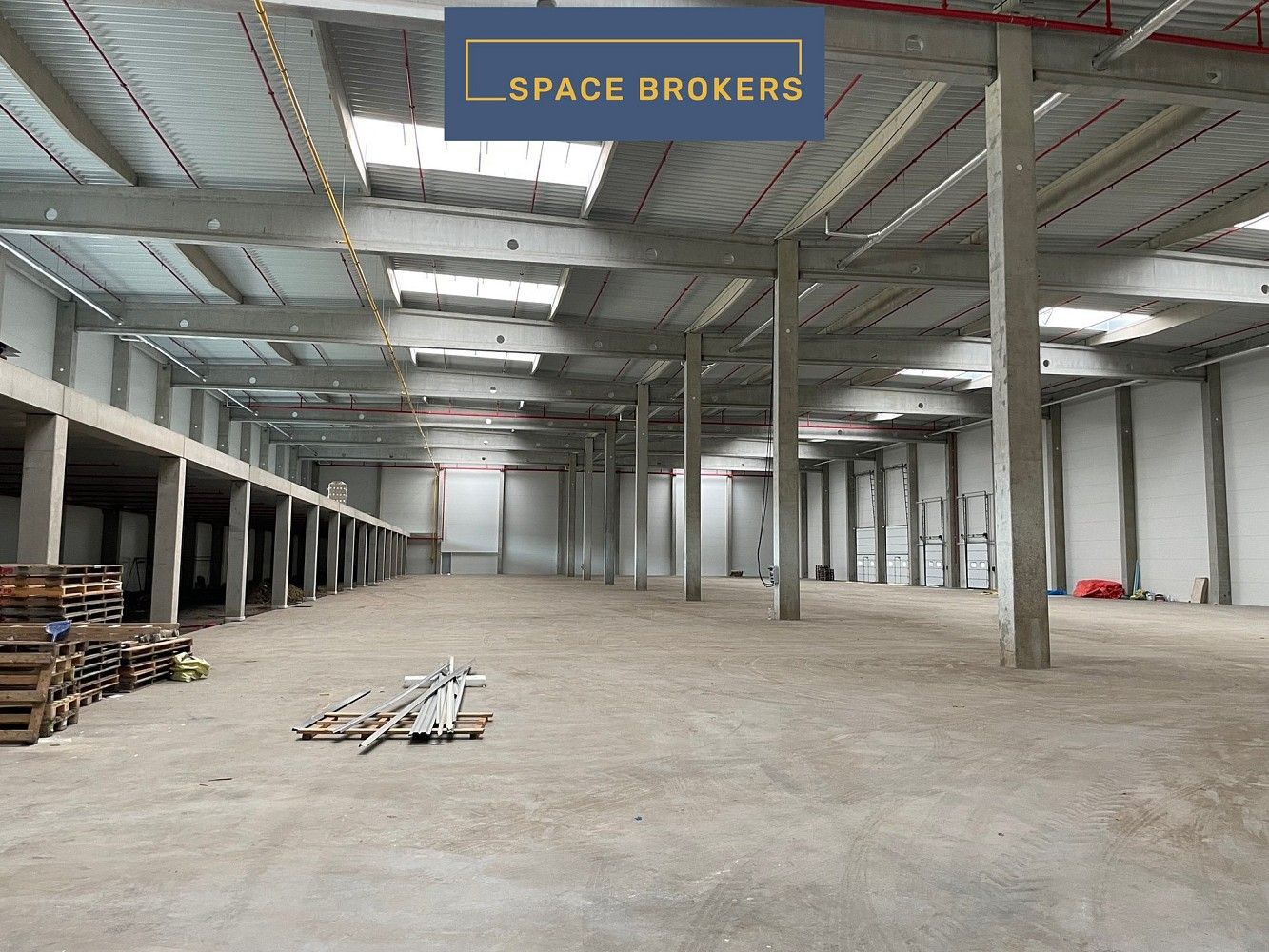 Sklad · 4 320 m² · Hustopeče, okres Břeclav, Jihomoravský kraj - 4
