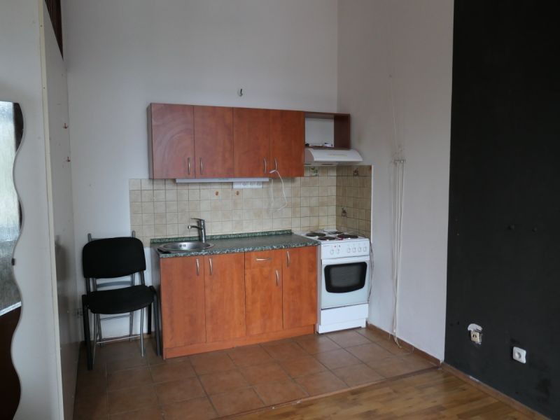 1+kk, Husovo náměstí, Náchod, 28 m²
