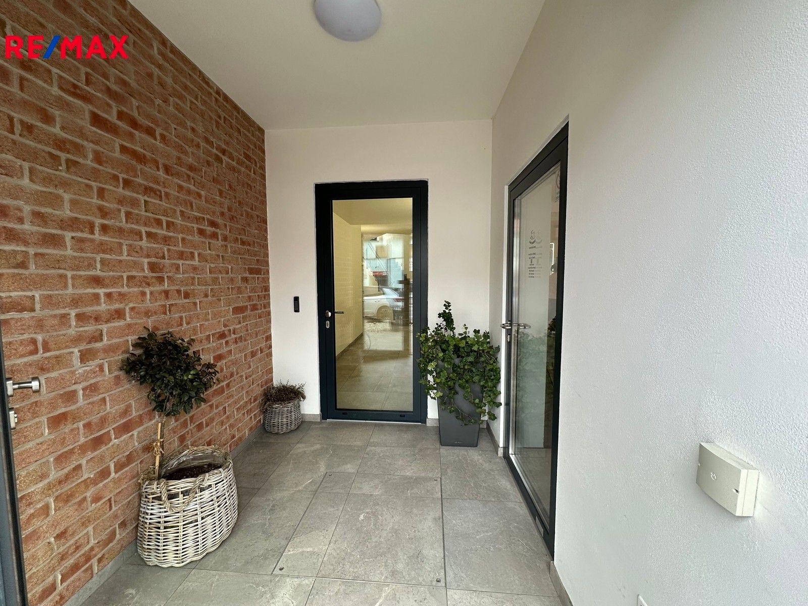 Pronájem byt 2+kk - Československé armády, Slavkov u Brna, 68 m²