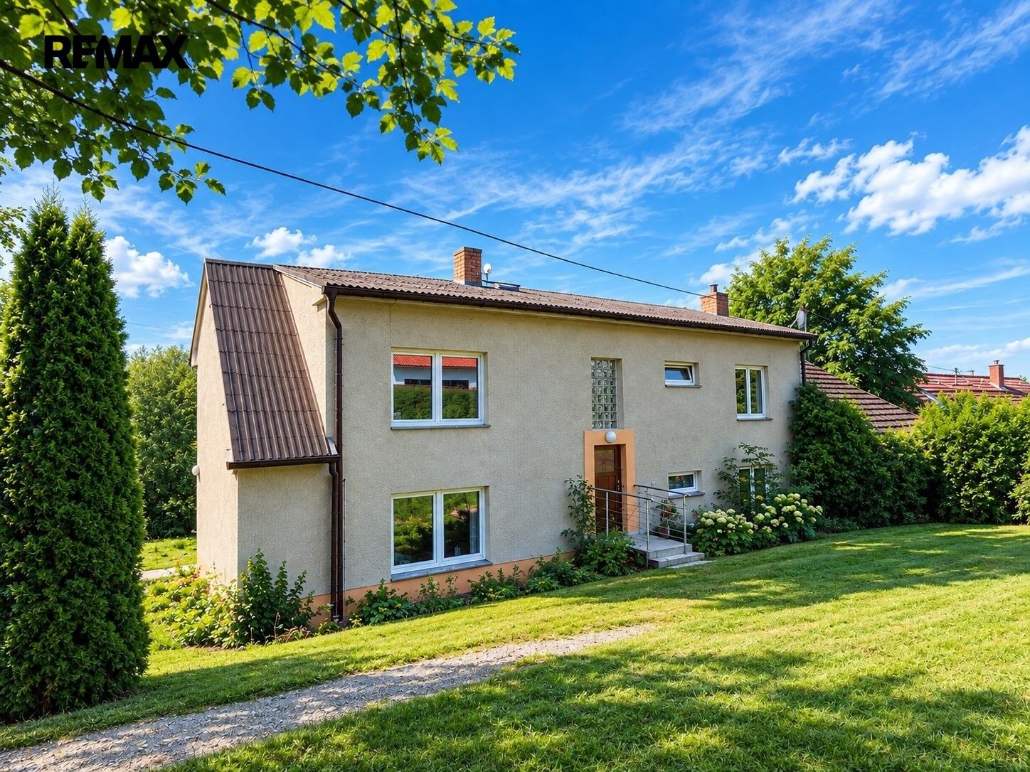 Rodinné domy, Bezdědovice, 186 m² - 1