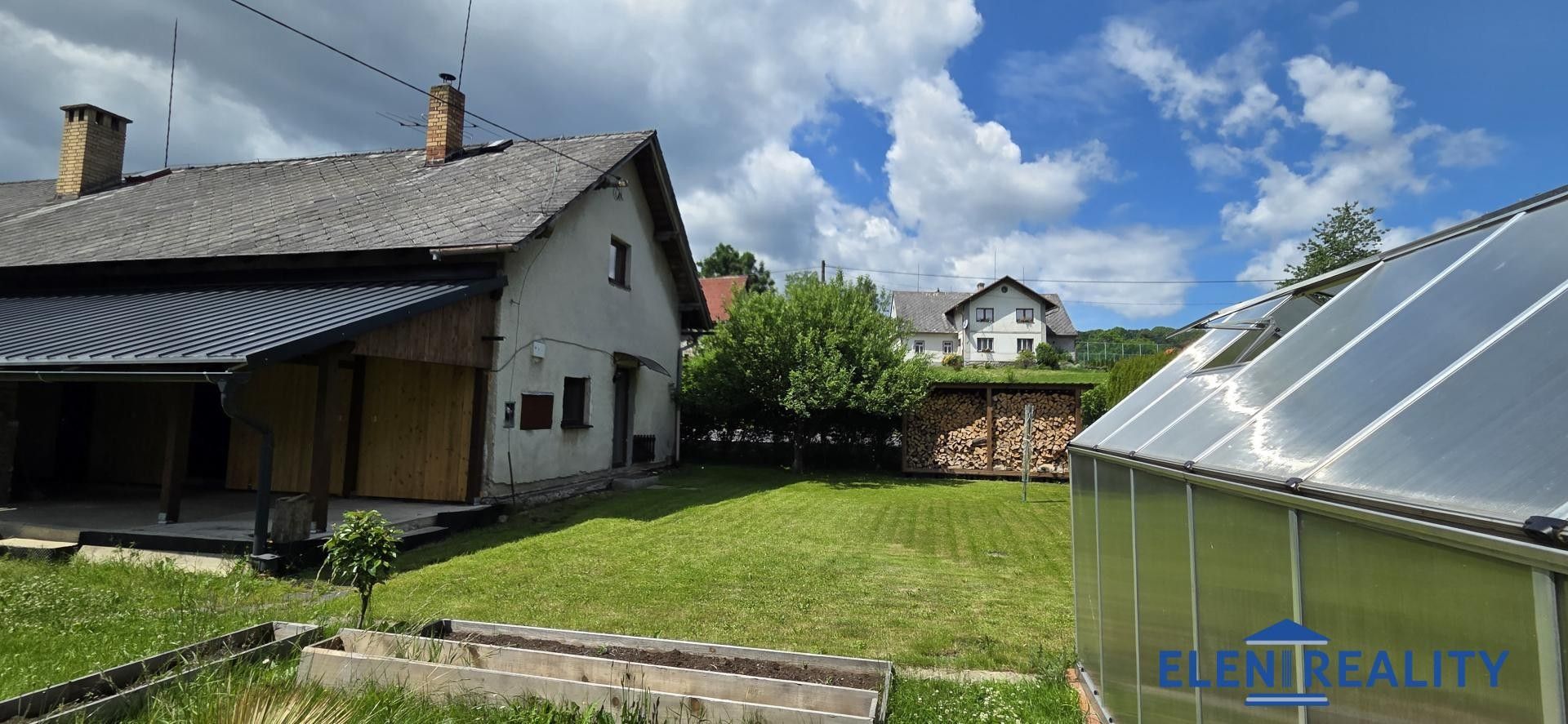 Rodinný dům, 228 m²