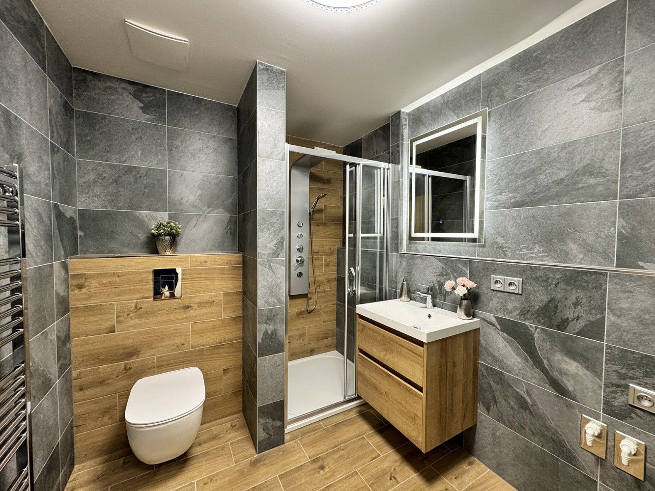 Byt 2+kk · 52 m² · České Vrbné, České Budějovice - České Budějovice 2 - 3