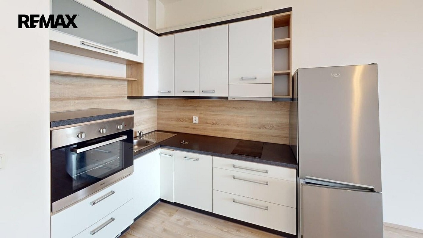 Byt 1+kk · 38 m² · K Višňovce, Holubice - Kozinec, okres Praha-západ - 2