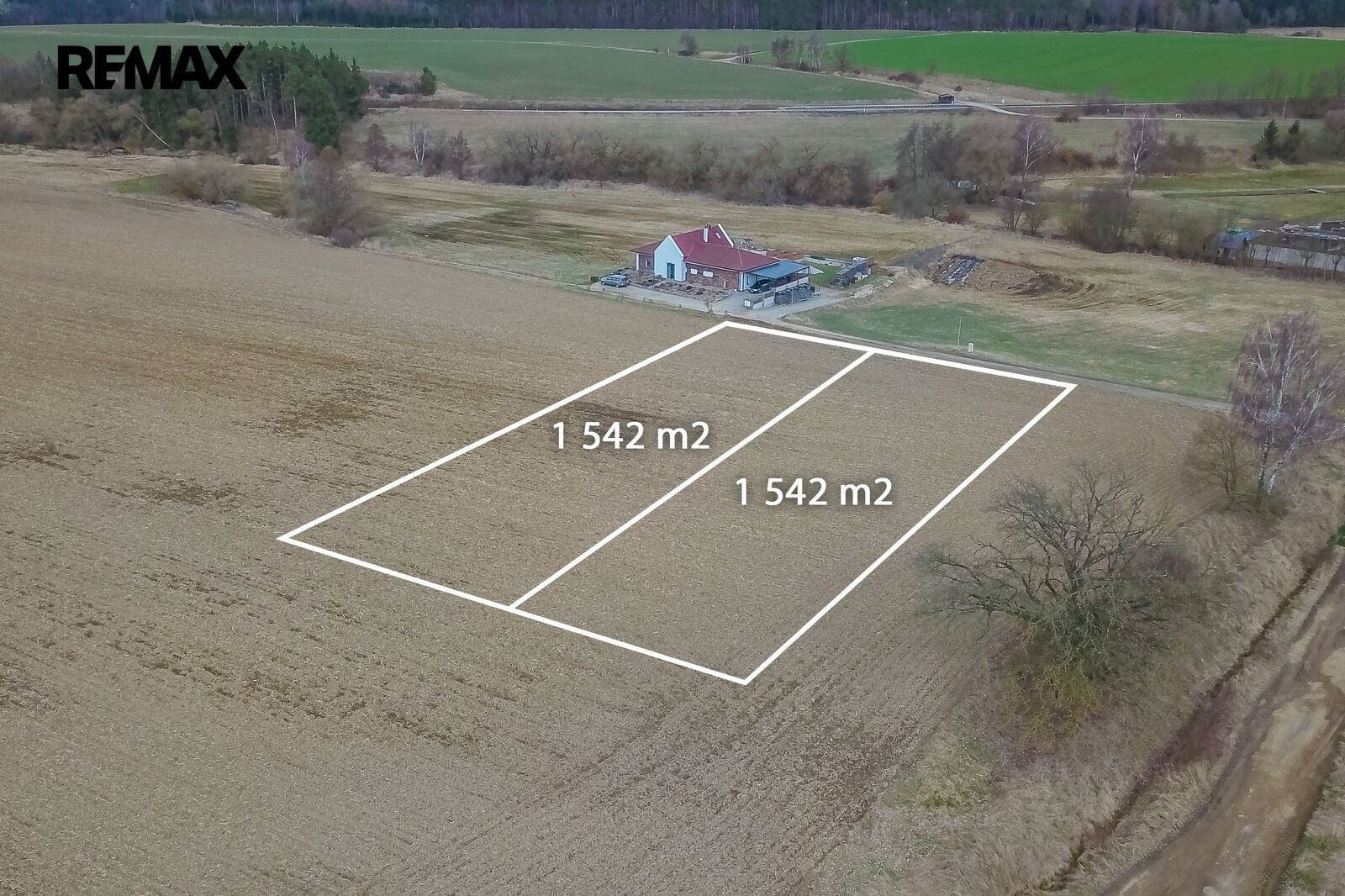 Pozemky pro bydlení, Peč, 1 542 m² - 2