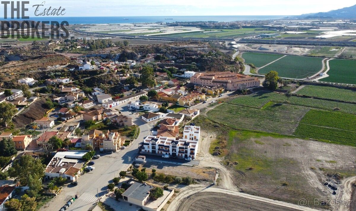 Prodej byt - 987 66, Zahraničí