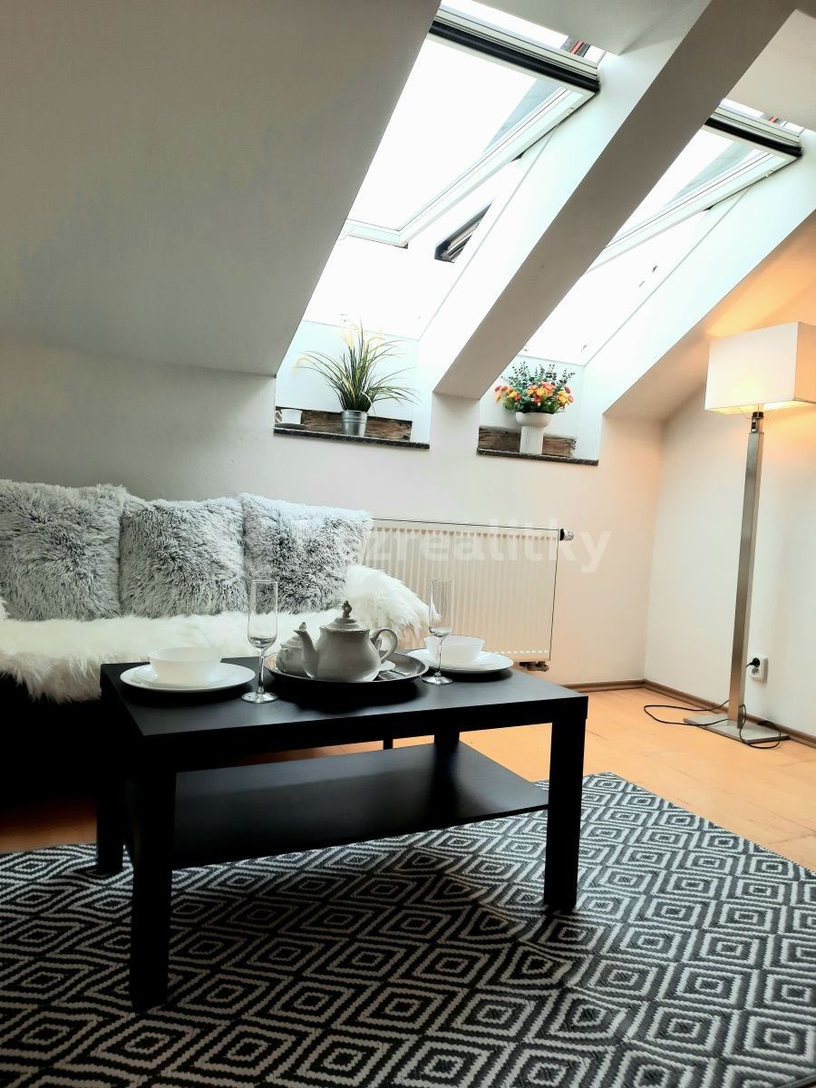 3+kk, Vlkova, Praha - Žižkov, 59 m² - 1