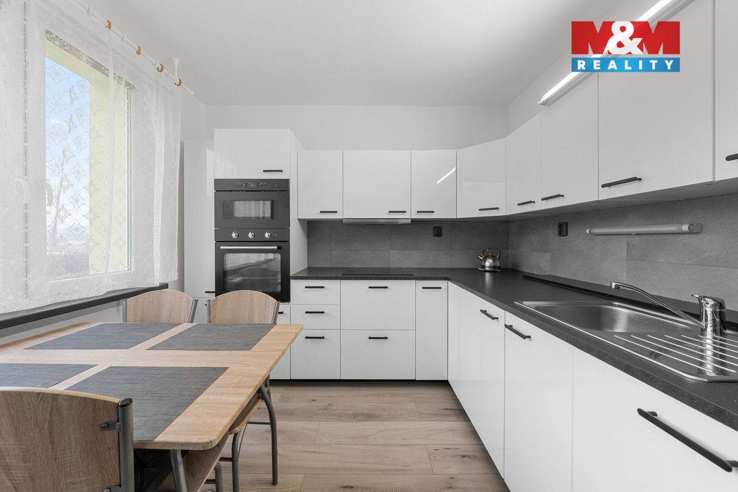 Prodej byt 3+1 - Kosmonautů, Děčín, 66 m²