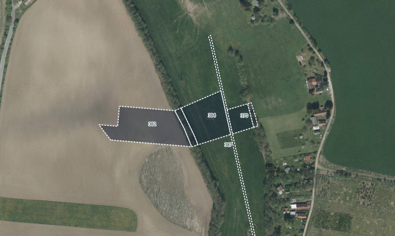 Zemědělské pozemky, Sedlec, Lanžov