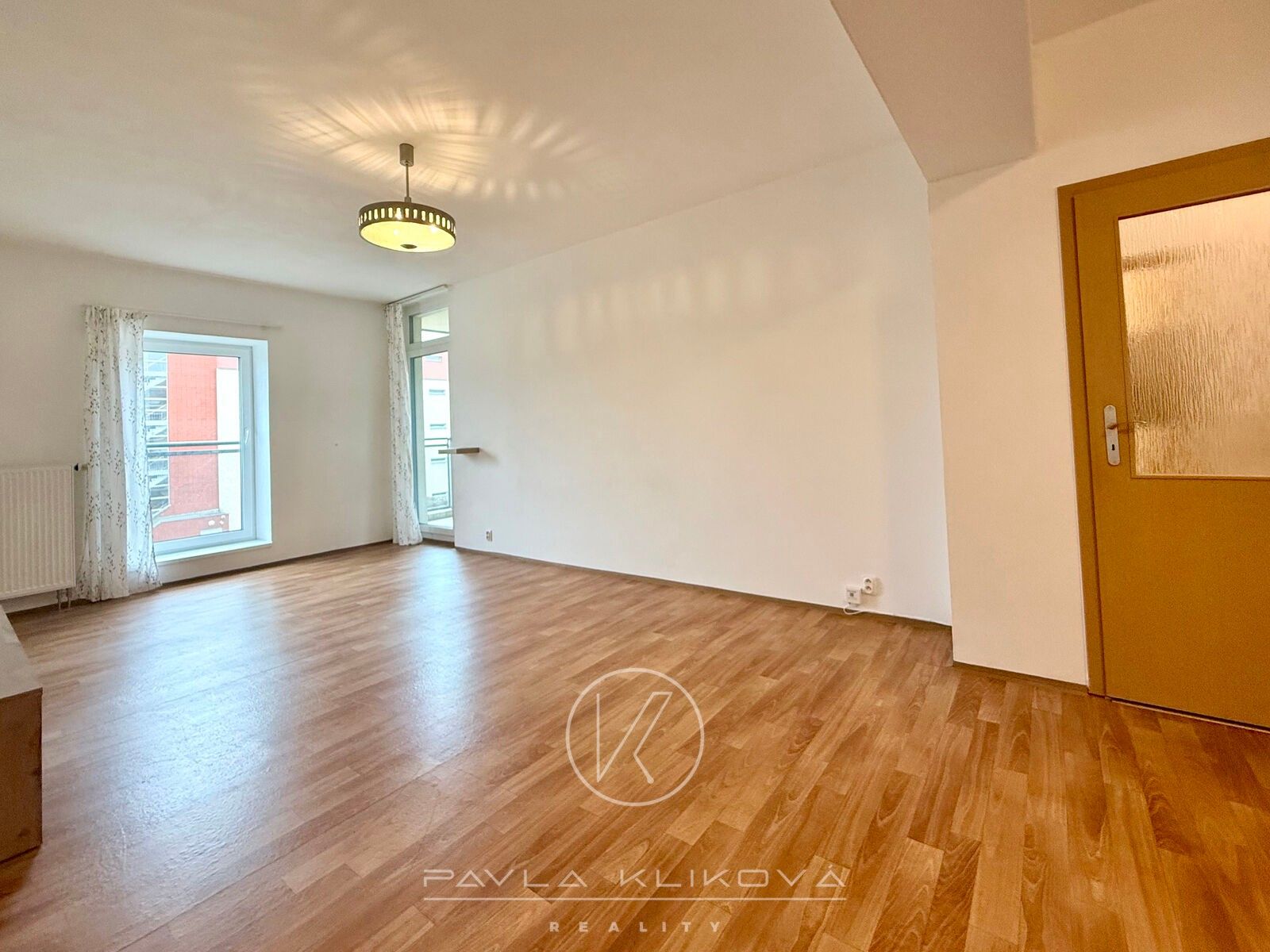 2+kk, Na Chmelnicích, Plzeň Severní Předměstí, 54 m²