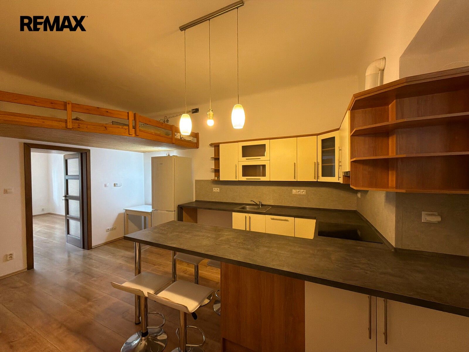 2+kk, Jemnická 312, Praha Michle, 40 m² - 1