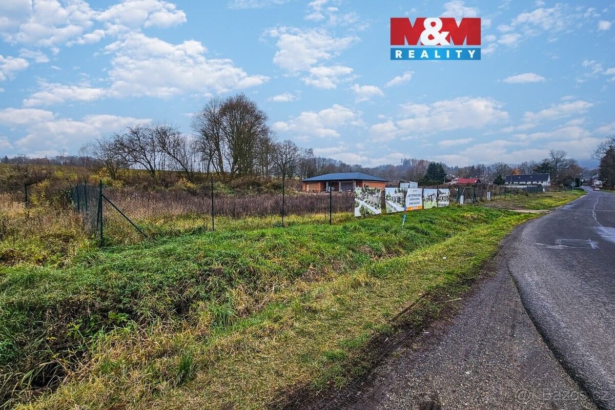 Prodej pozemek pro bydlení - Božičany, 362 25