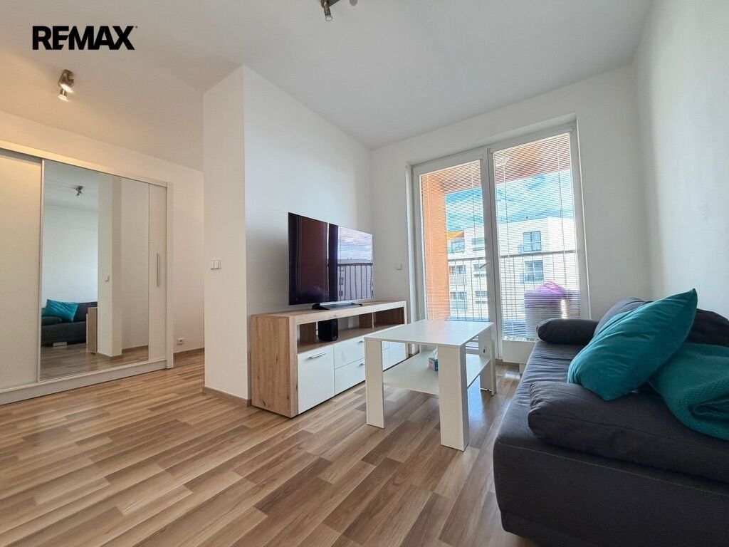 1+kk, Jindřicha Bubeníčka 1598, Praha Uhříněves, 36 m² - 2