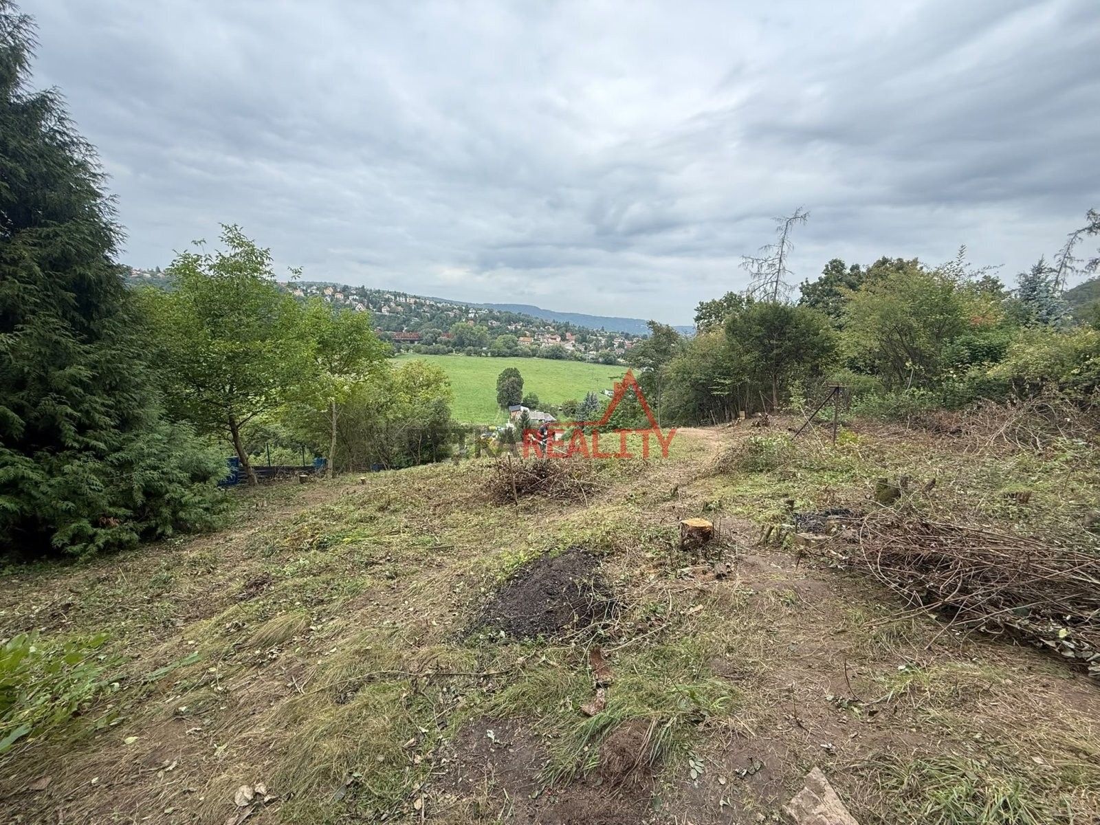 Zahrady, Na Benátkách, Všenory, 1 479 m² - 2