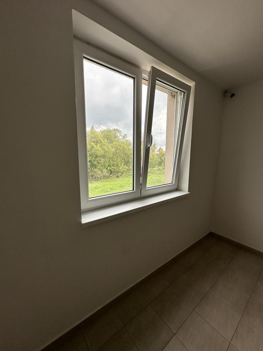 Byt 2+1 · 56 m² · Ktiš Březovík - 3