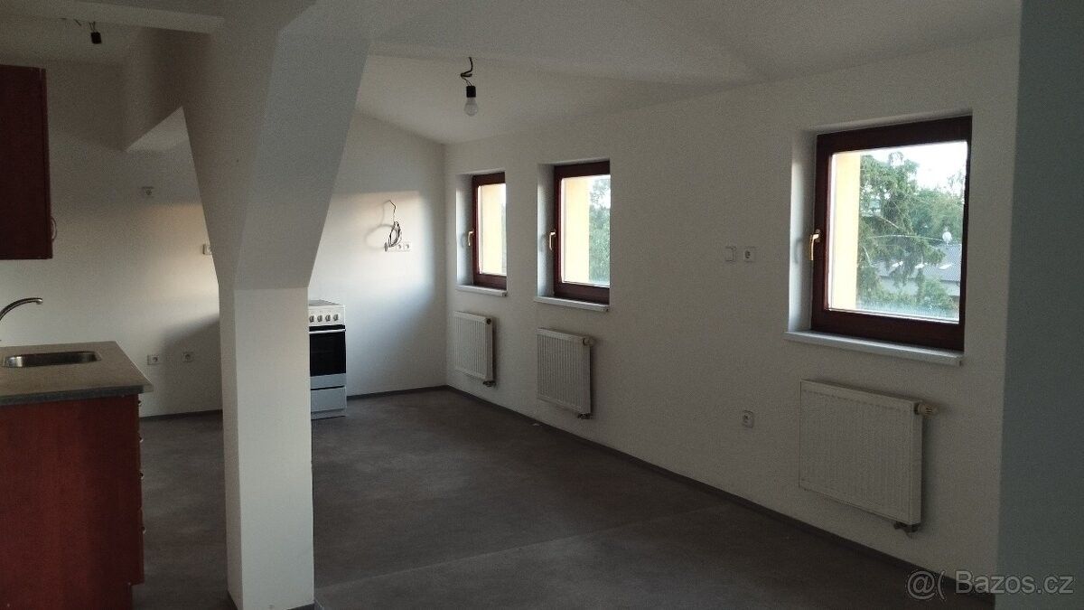 Byty, Rousínov u Vyškova, 683 01