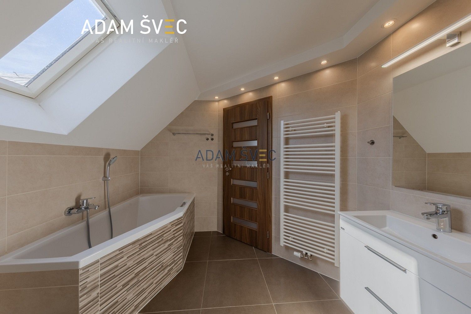 Rodinný dům · 158 m² · Komárov, Velký Týnec, okres Olomouc - 4
