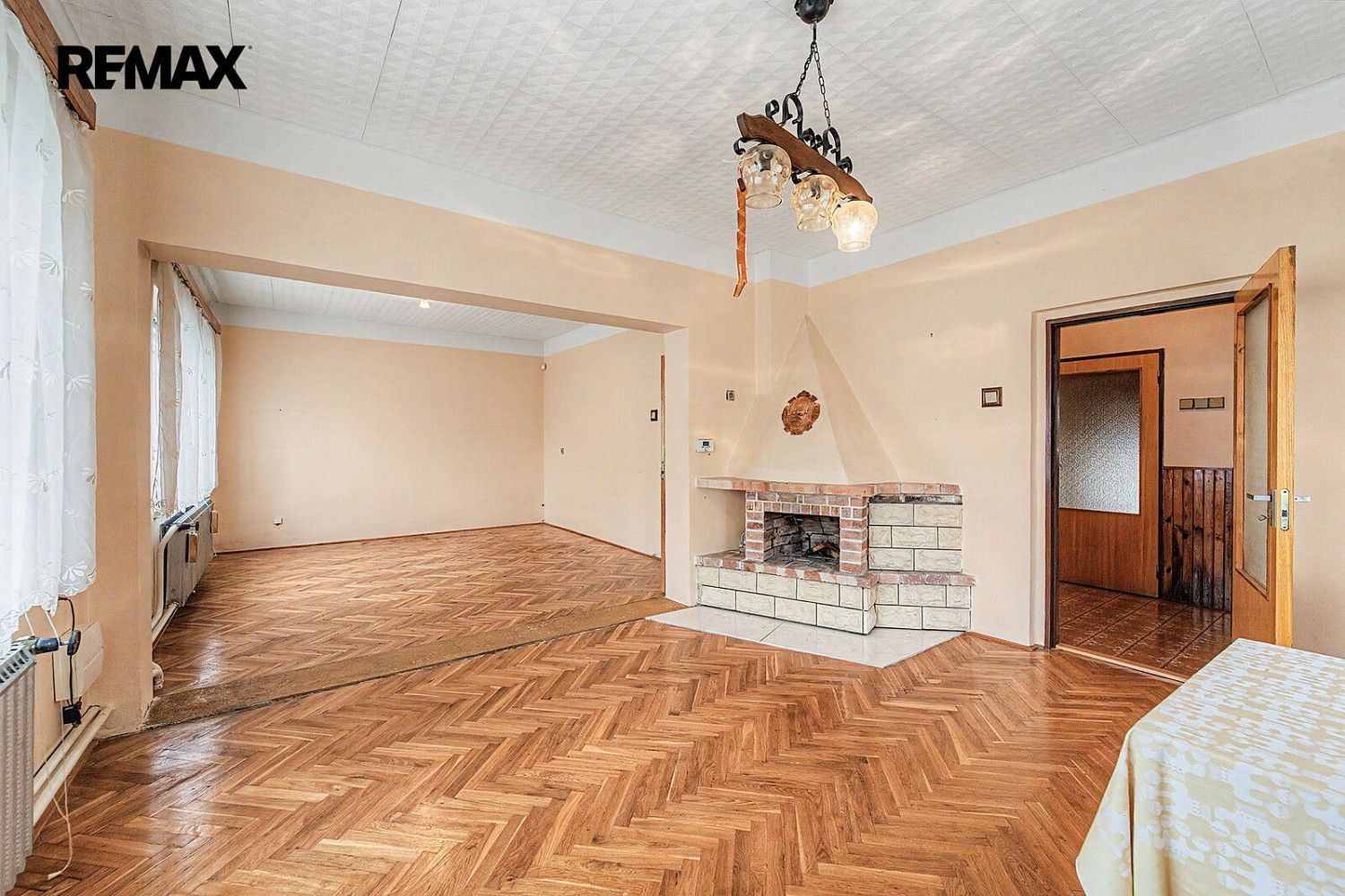 Prodej rodinný dům - Pečky, okres Kolín, Středočeský kraj, 294 m² - 5