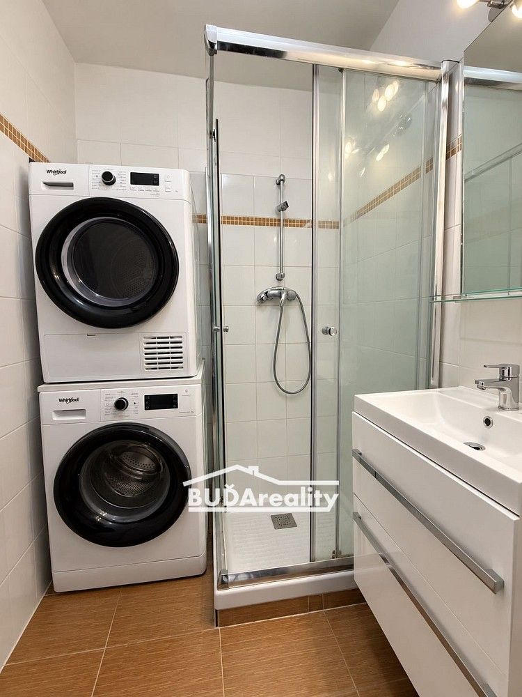 Byt 2+1 · 56 m² · Kvítková, Zlín - 4