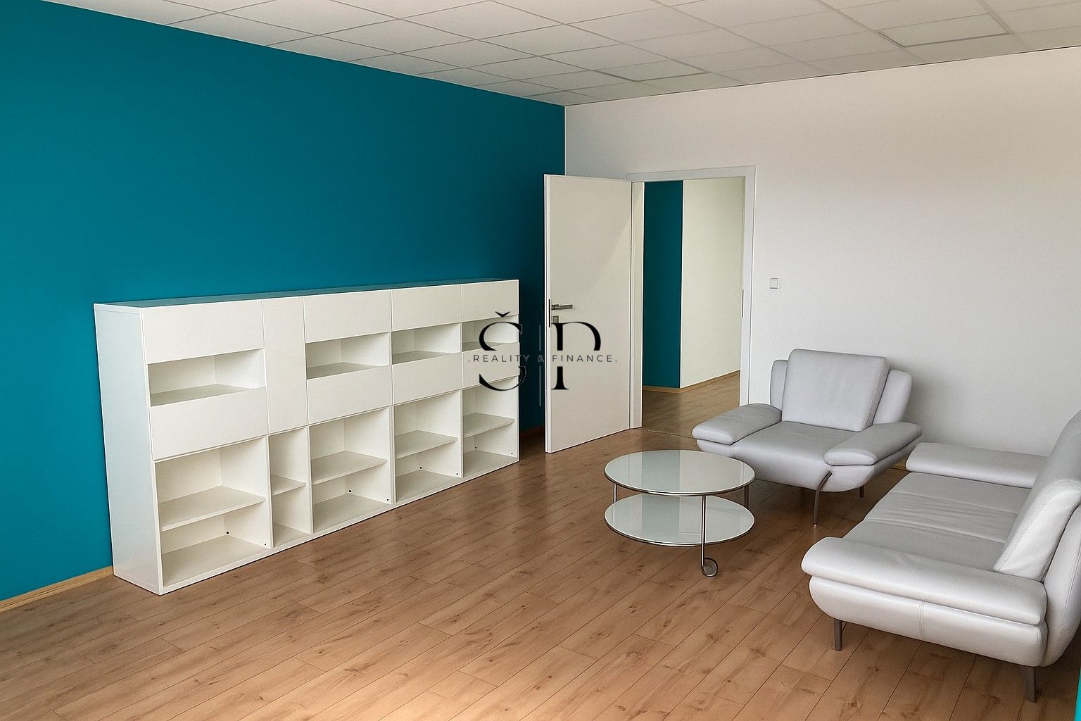 Kanceláře, Červenohrádecká, Plzeň, 35 m²