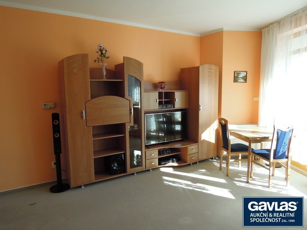 Pronájem byt 2+kk - Naskové 1230, Praha Košíře, 50 m² - 5
