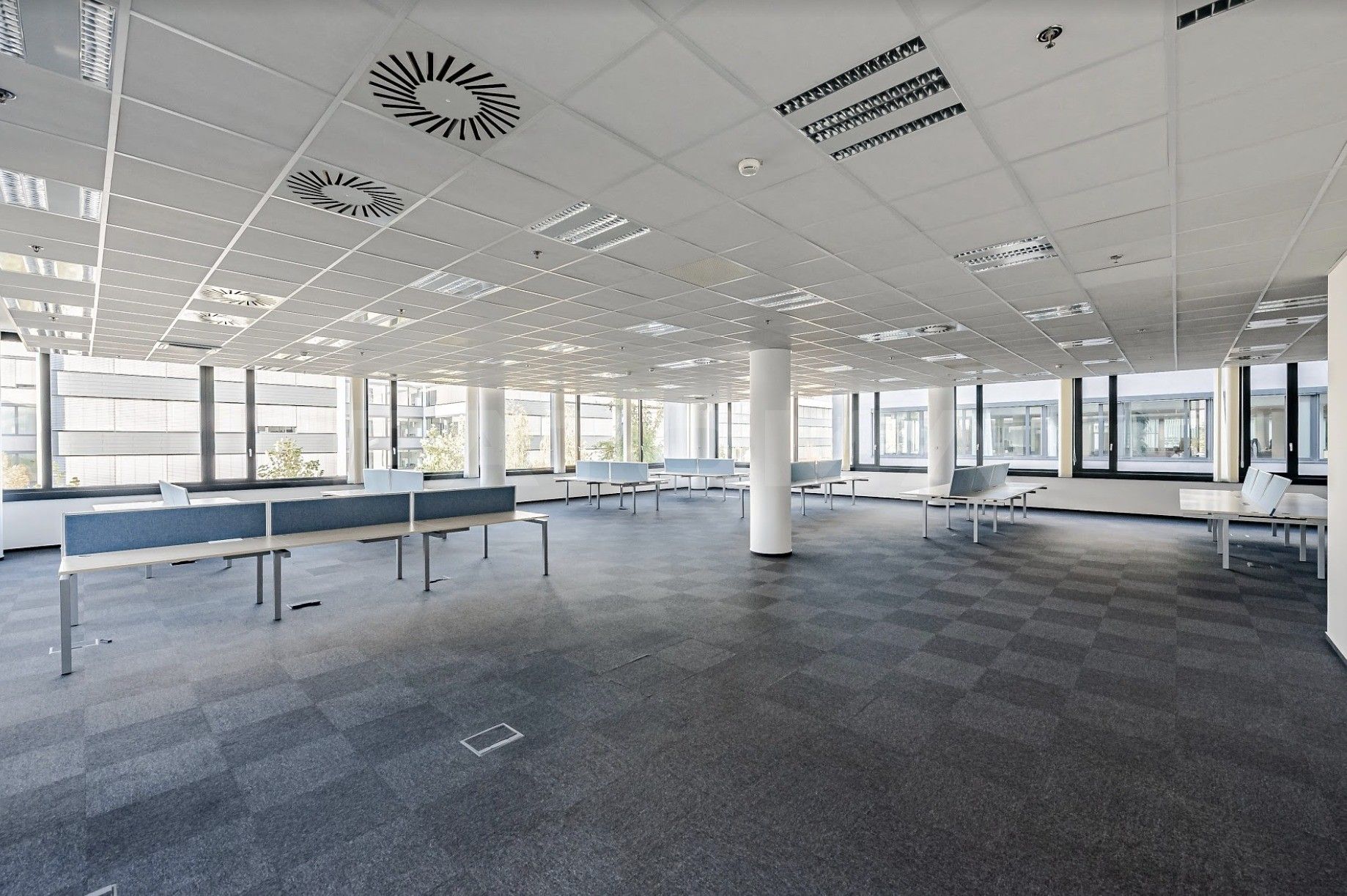 Kancelář · 610 m² · Siemensova, Praha - 4