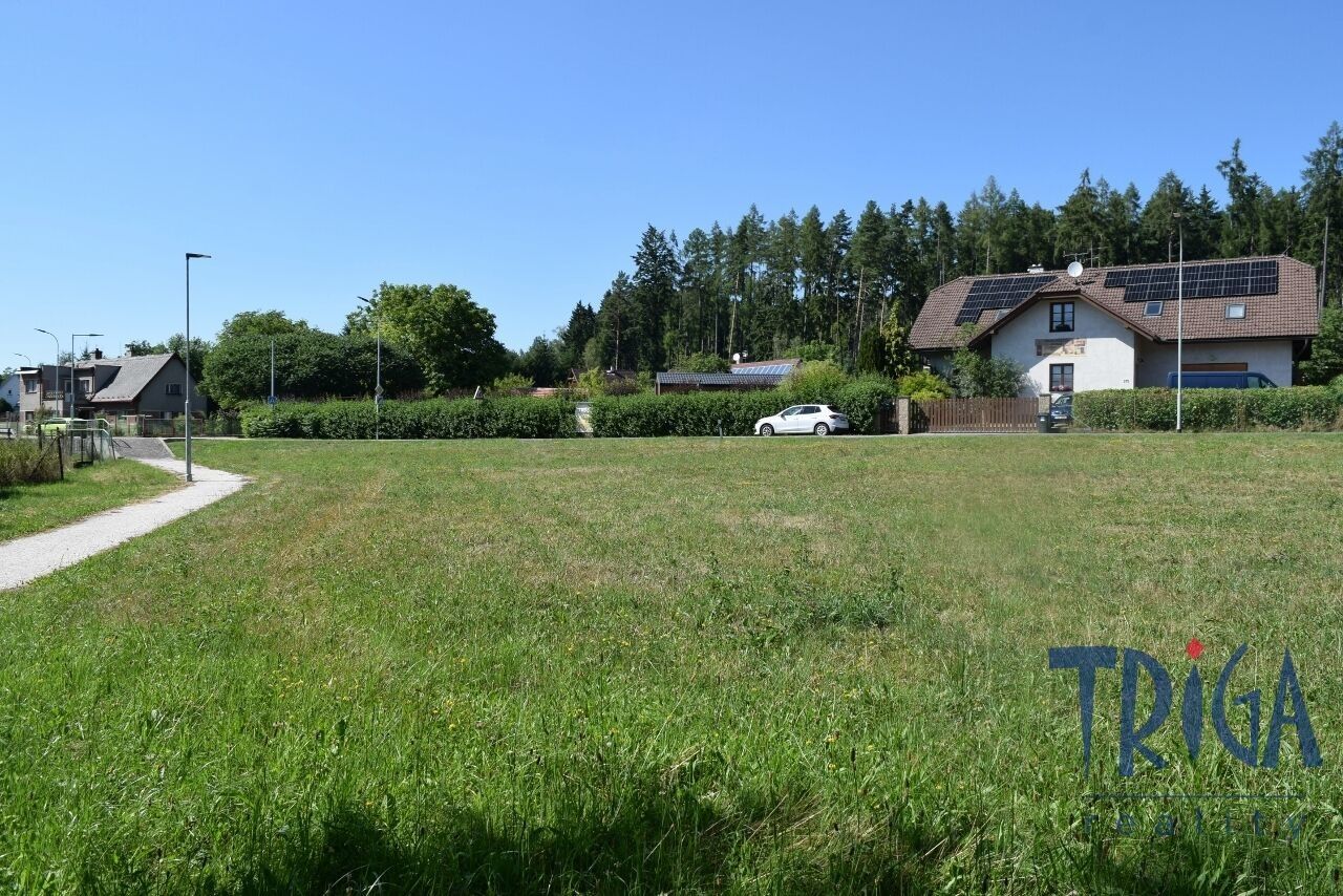 Pozemek pro bydlení, 1 611 m²