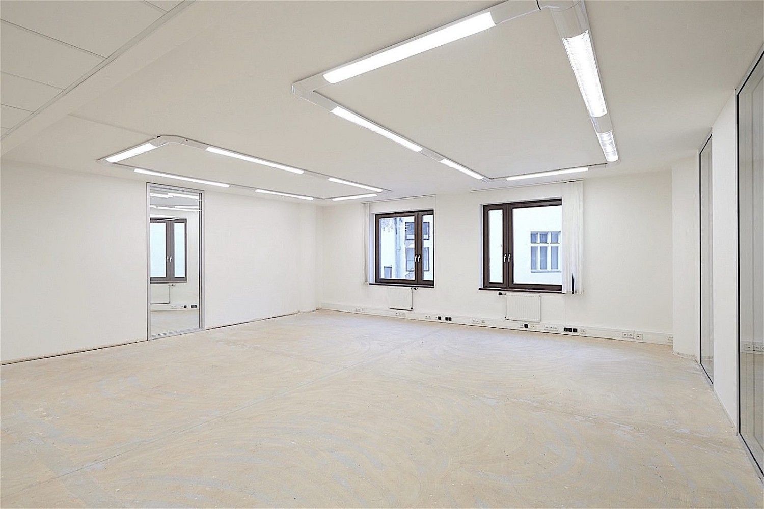 Kancelář · 186 m² · Praha - 3