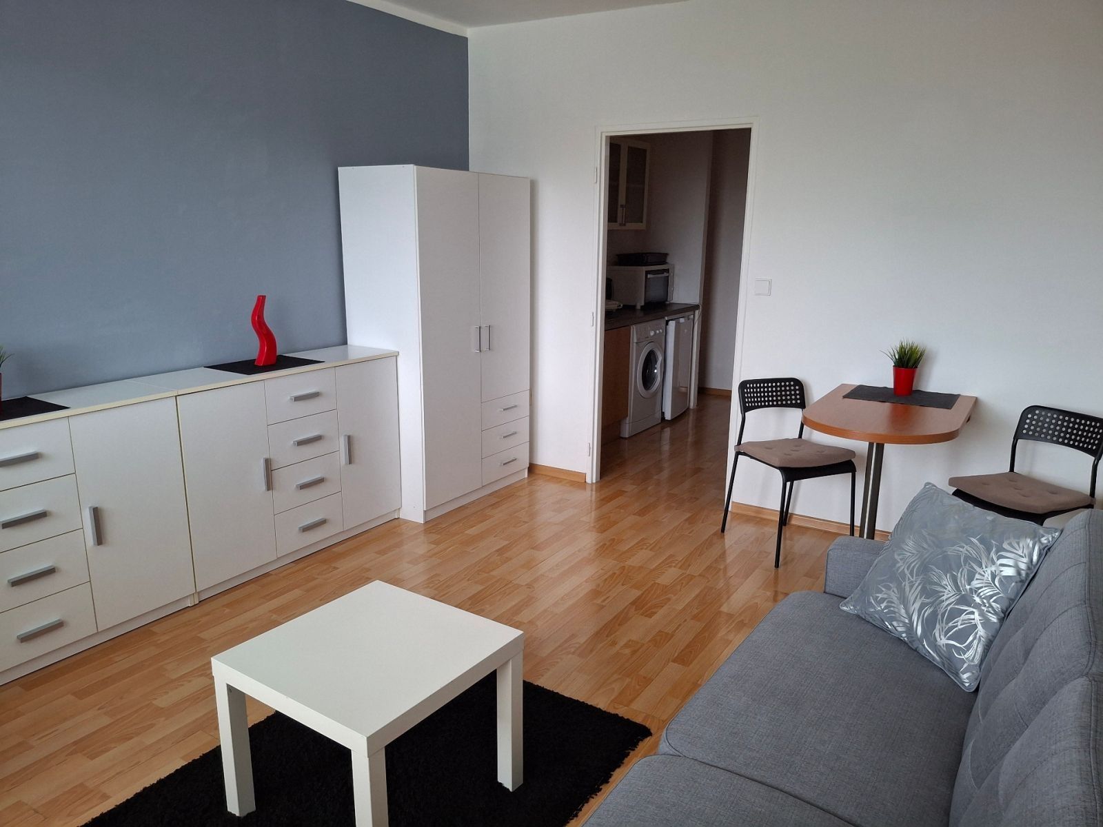 Pronájem byt 1+kk - Wolkerova, Kuřim - Kuřim, Jihomoravský kraj, 27 m² - 2
