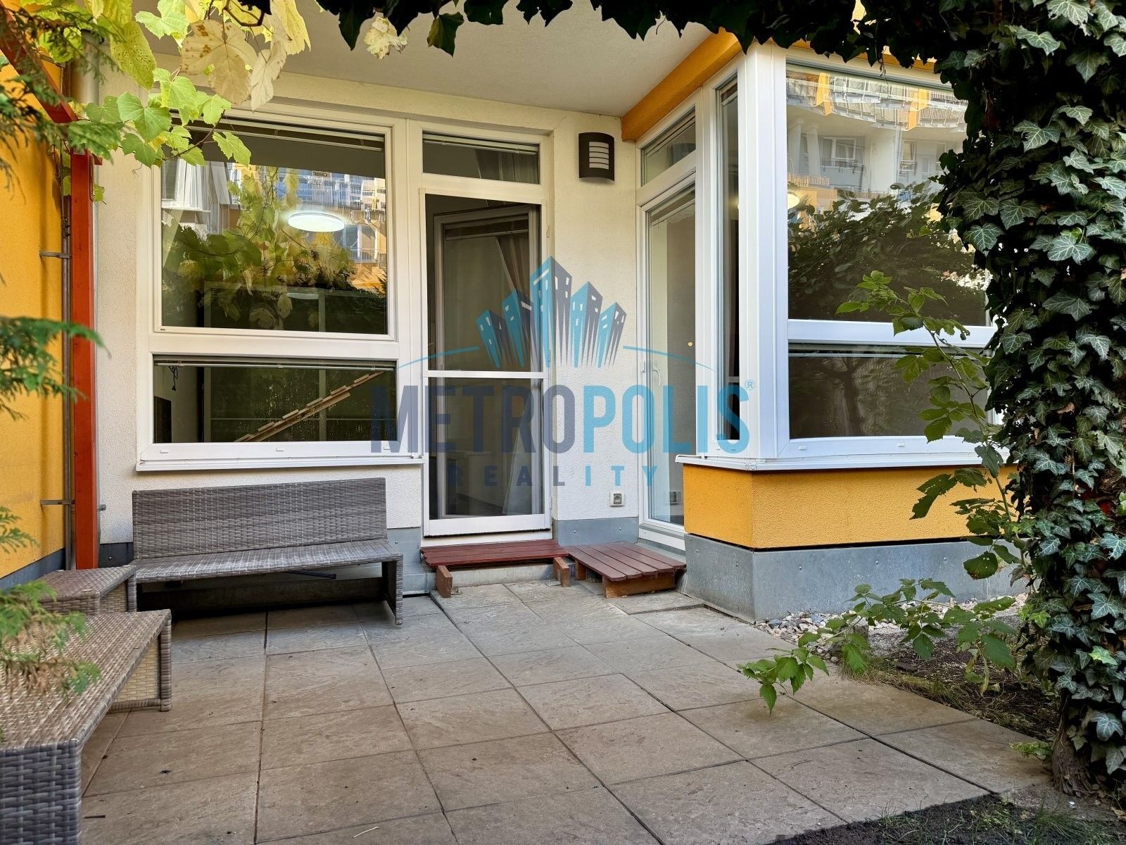 Pronájem byt 2+kk - Kabešova, Praha, 52 m² - 5