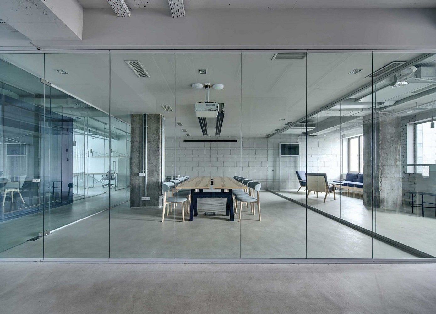 Kancelář · 756 m² · Praha - 4