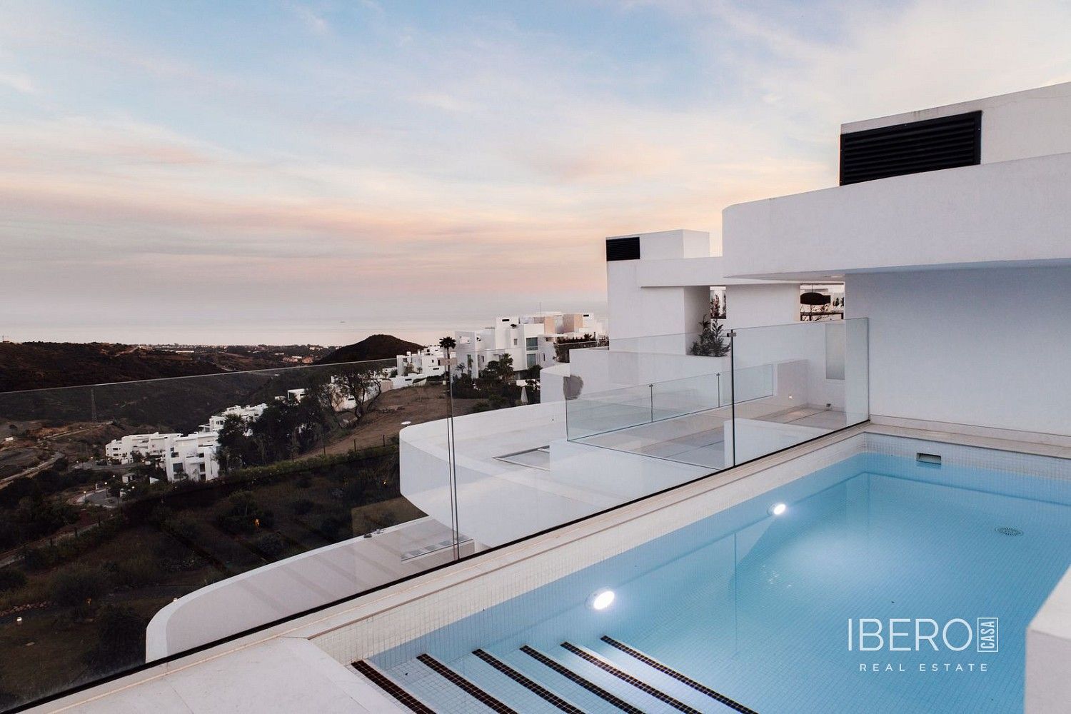 4+kk, Marbella, Španělsko, 296 m² - 1