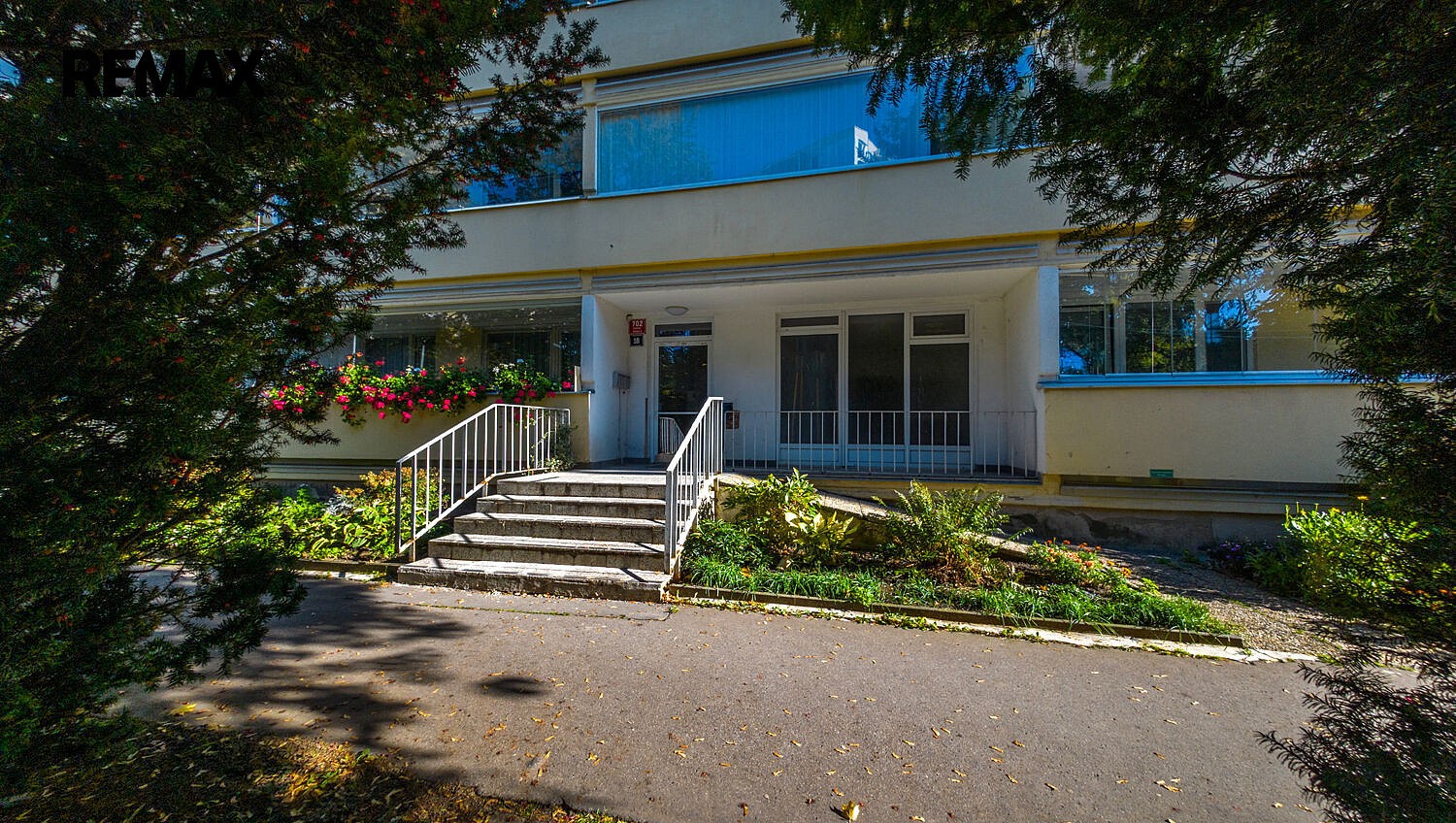 3+1, Jablonecká, Praha 9 - Prosek, 74 m² - 1
