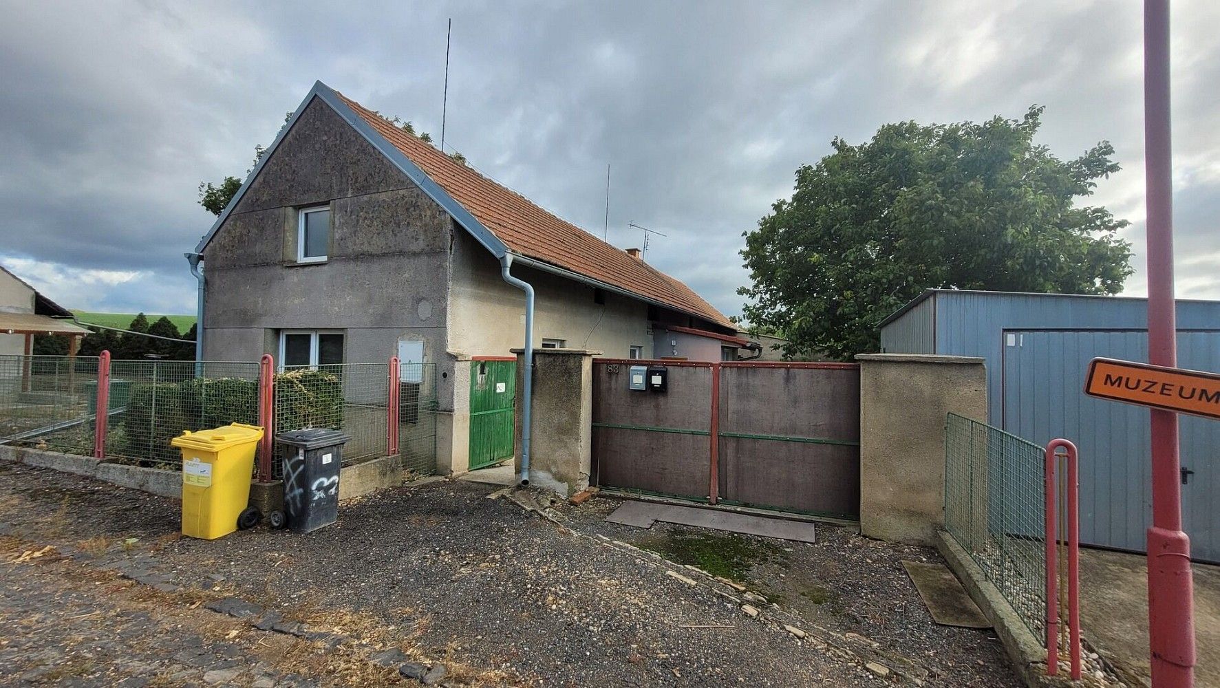 Rodinné domy, Ke dráze, Žabovřesky nad Ohří, okres Litoměřice, 200 m² - 2