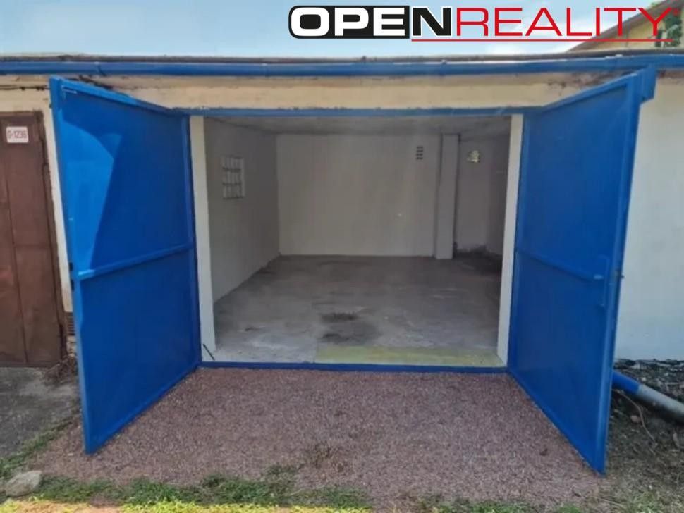 Garáže, Dolní, Hodonín, 28 m²