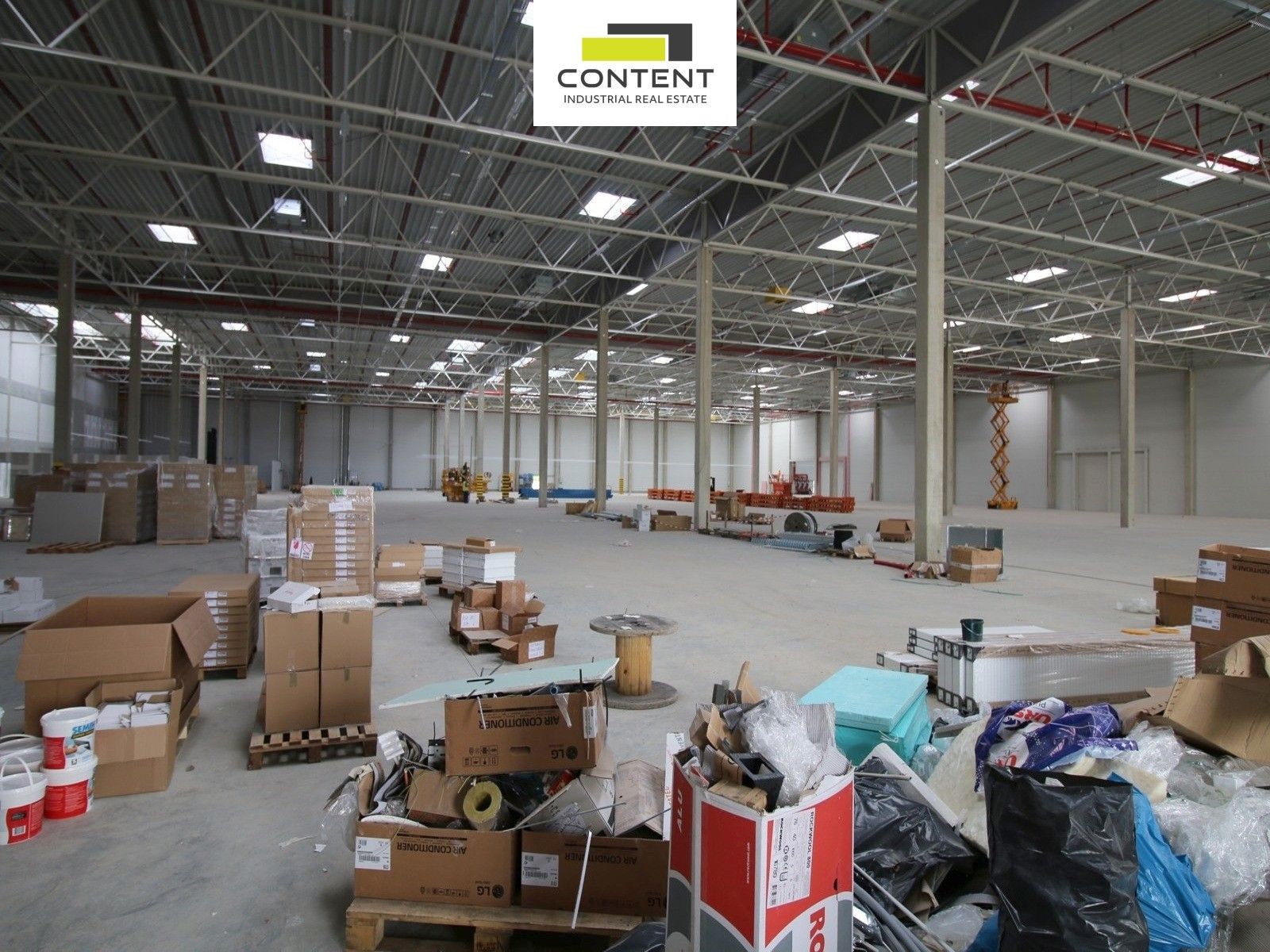 Výrobní prostory, Logistická, Pavlov, 9 600 m²