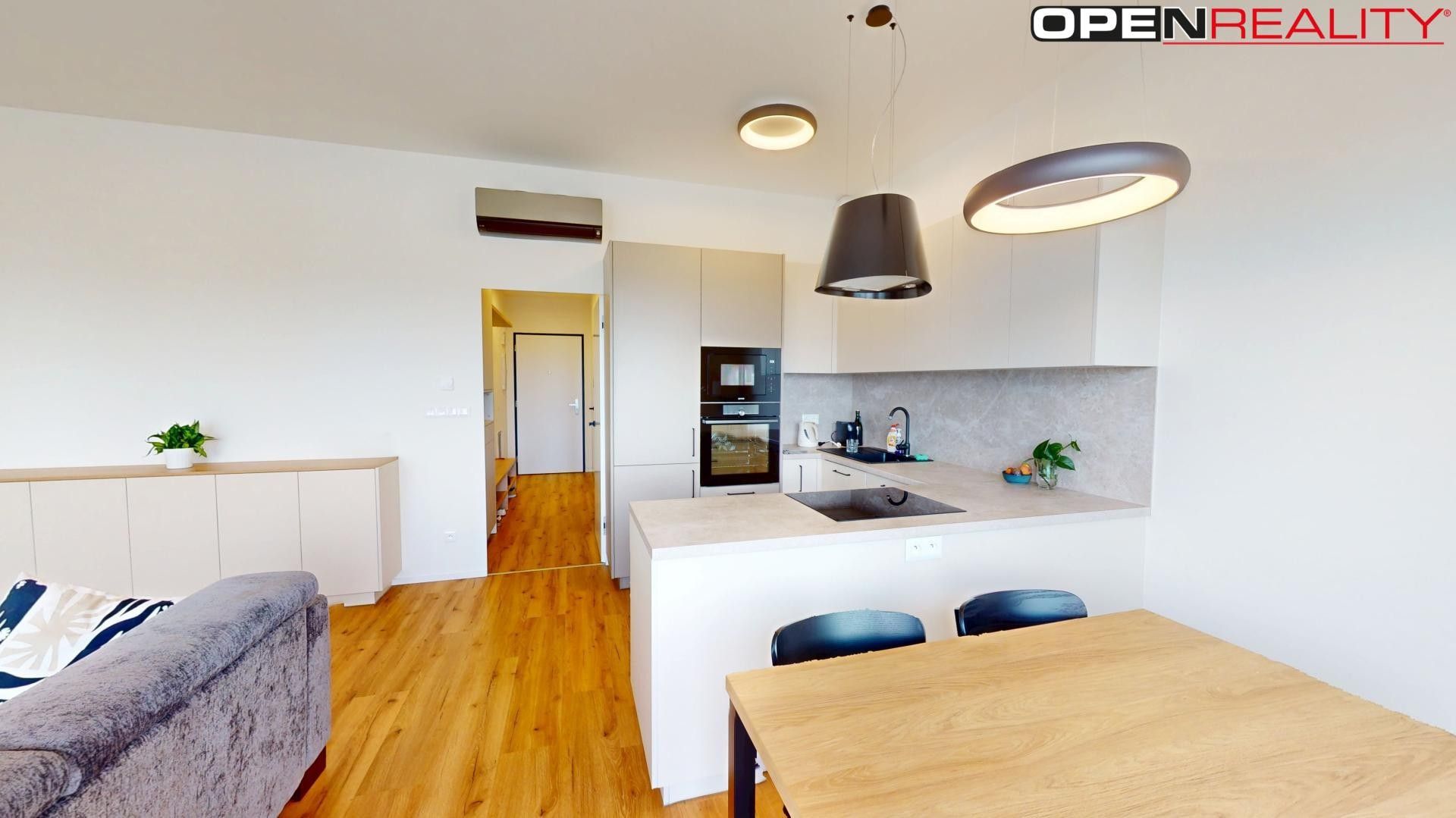 2+kk, Komárovská,Komárov, 72 m² - 2