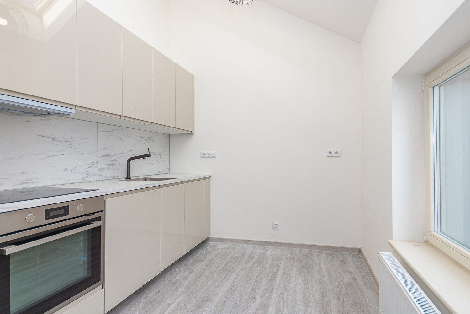 Byt 1+kk · 35 m² · Praha - Vršovice, okres Praha 10, Hlavní město Praha - 3