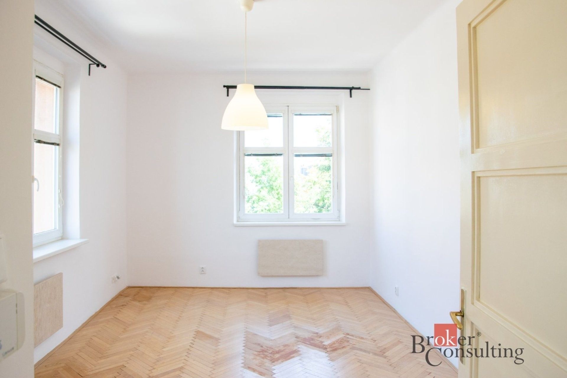 Byt 2+kk · 45 m² · Černokostelecká, Praha - 4