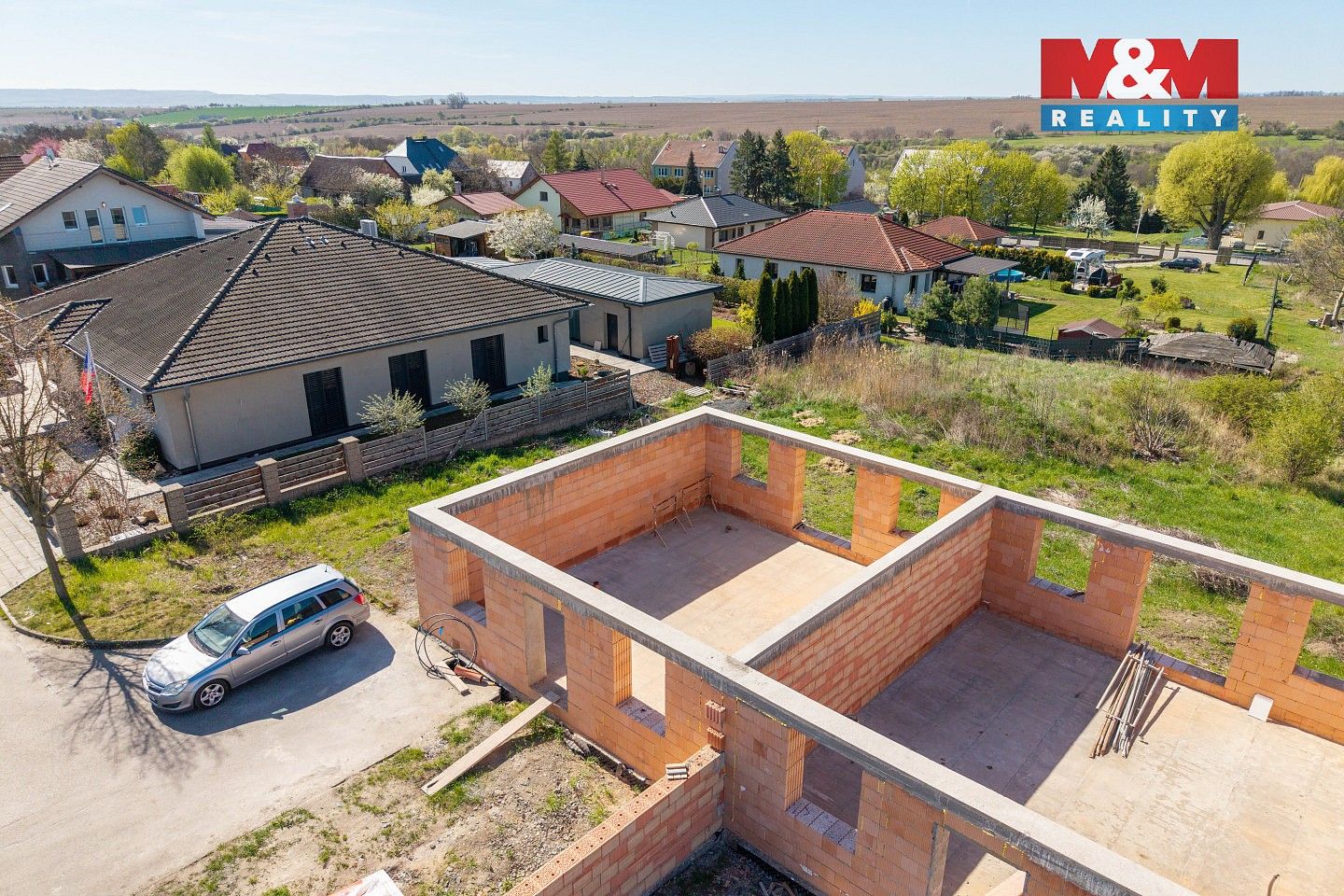 Prodej pozemek pro bydlení - Hrušovany, okres Chomutov - 2