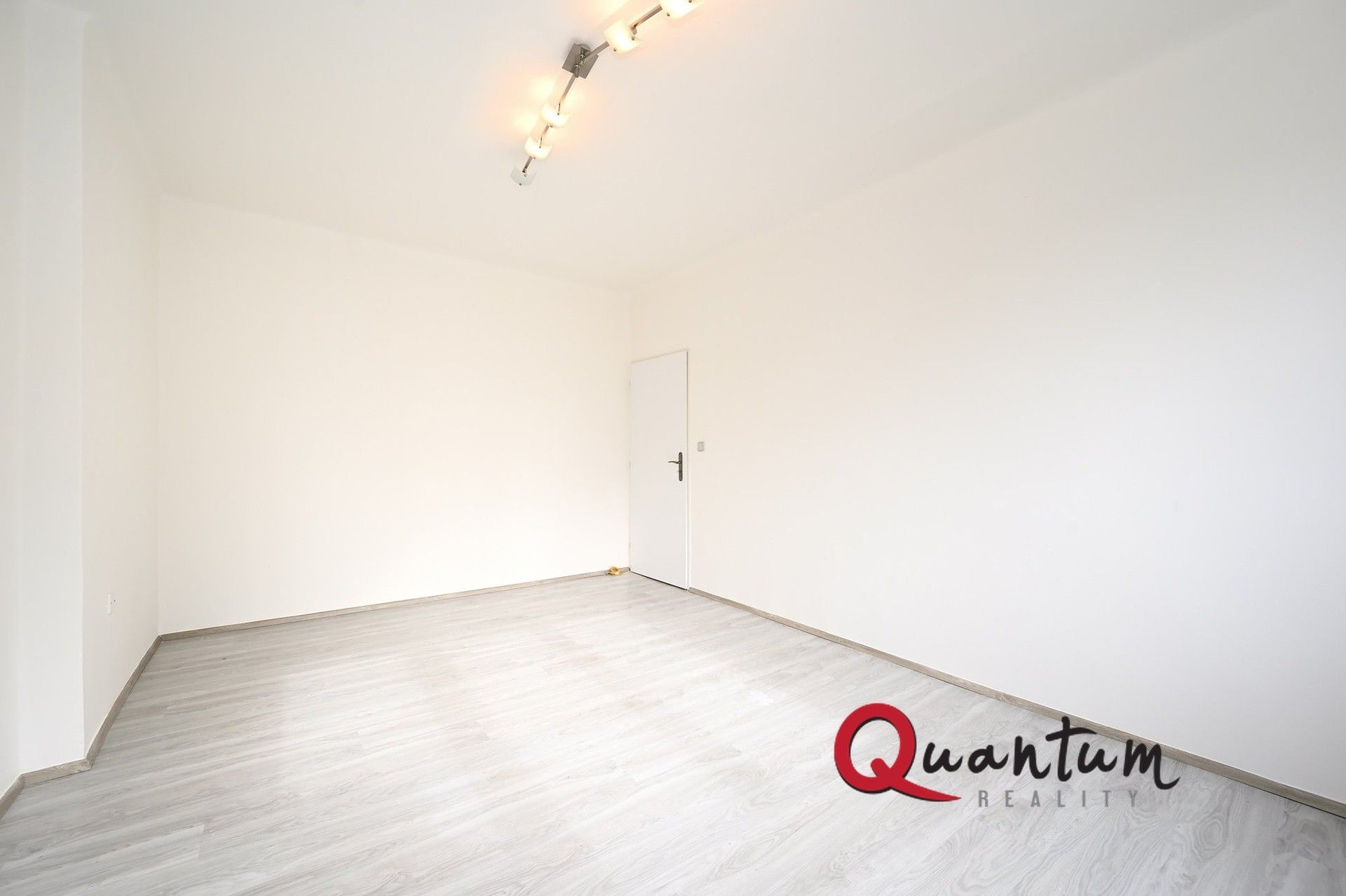 Pronájem byt 2+1 - Brjanská 3017, Kladno, 49 m² - 2