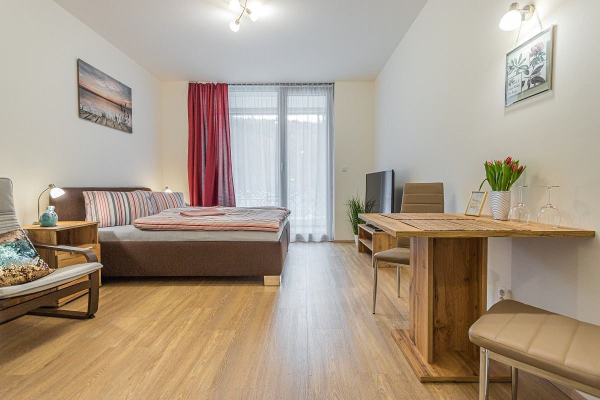Byty, Hlaváčkova, Praha - Košíře, 35 m² - 1